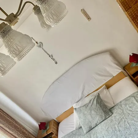 Grany's Retro Near Budapest Airport *